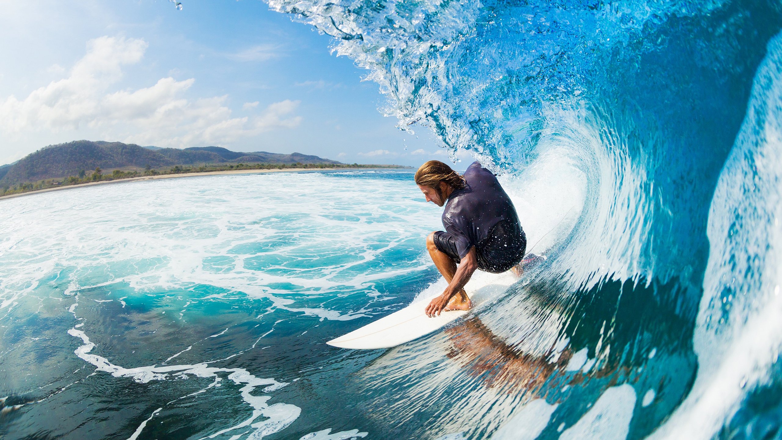 未来足球场馆将融合智能照明和环境监测系统，绿色科技引领行业